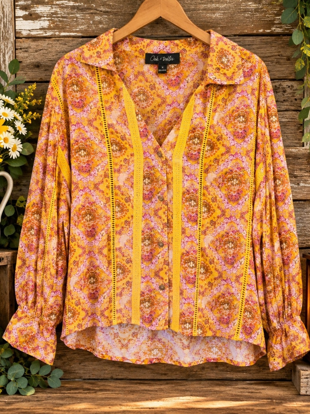 Oak & Trellis Women’s 1X NWT Mustard Pink Paisley Lace Trim Button Blouse